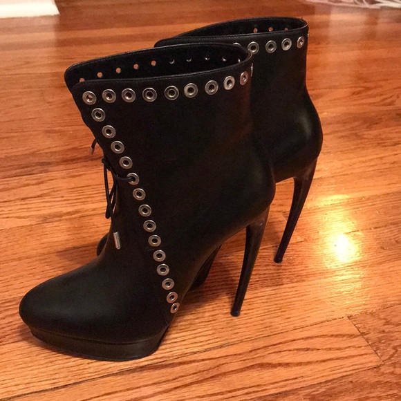 alexander mcqueen booties